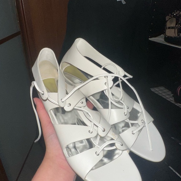 Kenneth Cole White Lace-Up Sandals - Picture 2 of 4